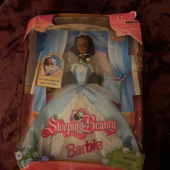 Mattel, Barbie | Toys | Barbie Vtg New In Box Sleeping Beauty Barbie W Musical Pillow And Closing Eyes